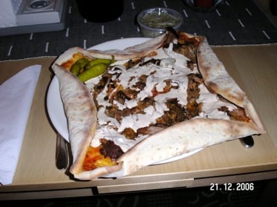 Kebab Pizza